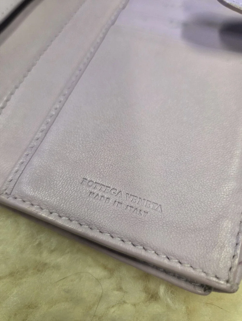 Authentic Bottega Veneta Lilac Purple Intrecciato Woven Leather Continental Wall